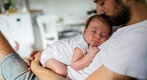 Стаття Оплачувана відпустка для батька при народженні дитини: які документи потрібні? Ранкове місто. Крим