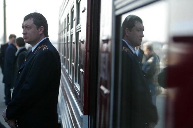 Стаття З березня до Херсону з Києва рушатиме ще один потяг Ранкове місто. Крим