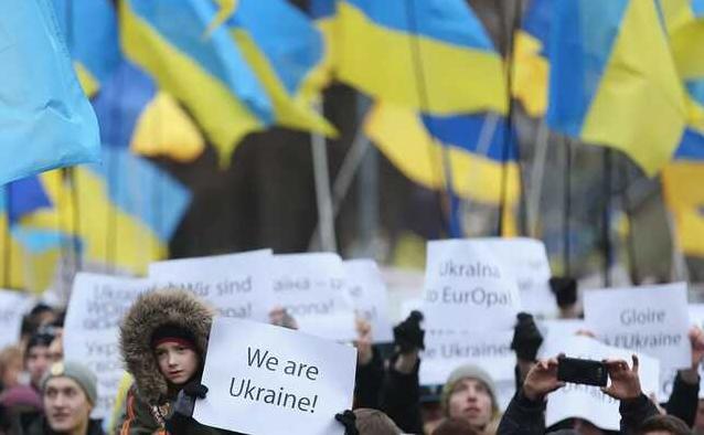 Стаття Мы тебя отстроим, Украина! Ранкове місто. Крим