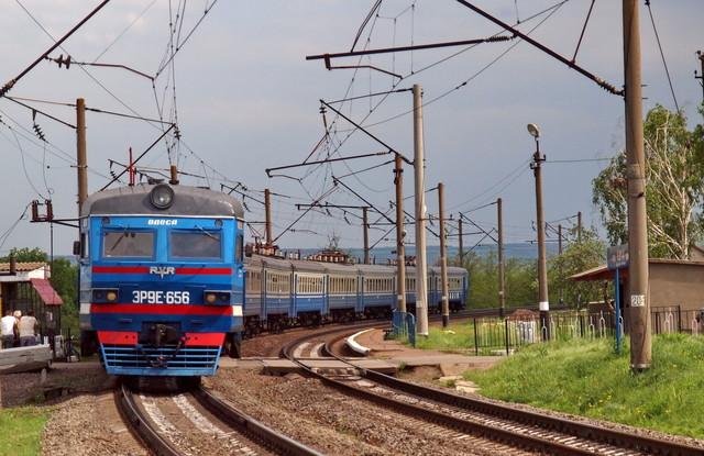 Стаття В Одесі відновлюють рух електричок до Колосівки та продовжують евакуаційні перевезення Ранкове місто. Крим