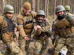 Стаття Боевое братство: как иностранные батальоны защищают Украину Ранкове місто. Крим