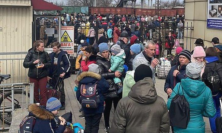 Стаття Стоп Фейк: на Донеччині ширяться чутки про неможливість виїхати з області після 8 квітня Ранкове місто. Крим