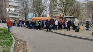 Стаття Одесса направляет Николаеву цистерны с питьевой водой и бурильные бригады Ранкове місто. Крим