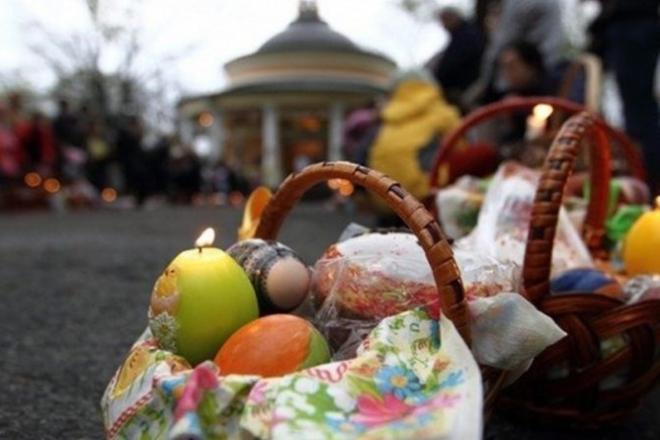 Стаття Як вплине комендантська година на великодні богослужіння у церквах Ранкове місто. Крим