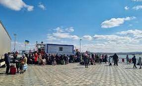 Стаття На переправе «Орловка-Исакча» запустили дополнительный рейс Ранкове місто. Крим