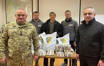 Стаття Крупнейшую взятку в истории Украины передадут на нужды ВСУ: фото Ранкове місто. Крим