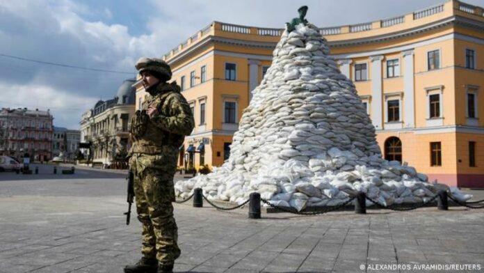 Стаття Держим строй: оккупанты хотят «расшатать» Одессу 2 и 9 мая Ранкове місто. Крим