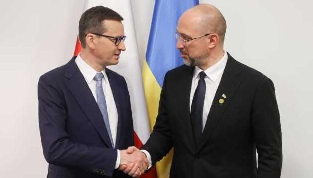 Стаття Украина и Польша подписали оборонный меморандум Ранкове місто. Крим
