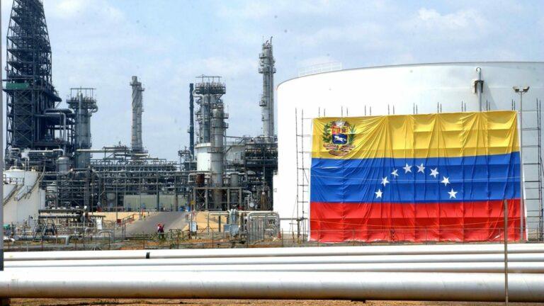 Статья Плевок в лицо кремля: Венесуэла возобновляет экспорт нефти в ЕС Утренний город. Крым