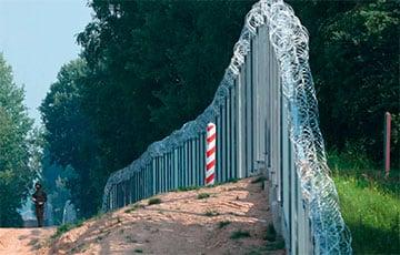 Статья Отгородиться от сумасшедшего диктатора: стена, построенная Польшей, на границе с Беларусью Утренний город. Крым