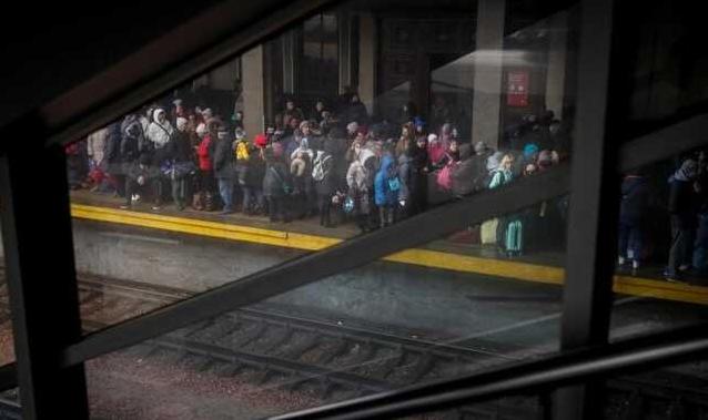Статья «Укрзалізниця» посилила заходи безпеки на Південному вокзалі Харкова Утренний город. Крым