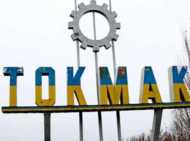 Стаття У окупованому Токмаке місцевий житель підірвав себе разом з військовими РФ Ранкове місто. Крим