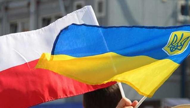 Стаття Громадяни Польщі зможуть перебувати в Україні протягом 18 місяців Утренний город. Крим