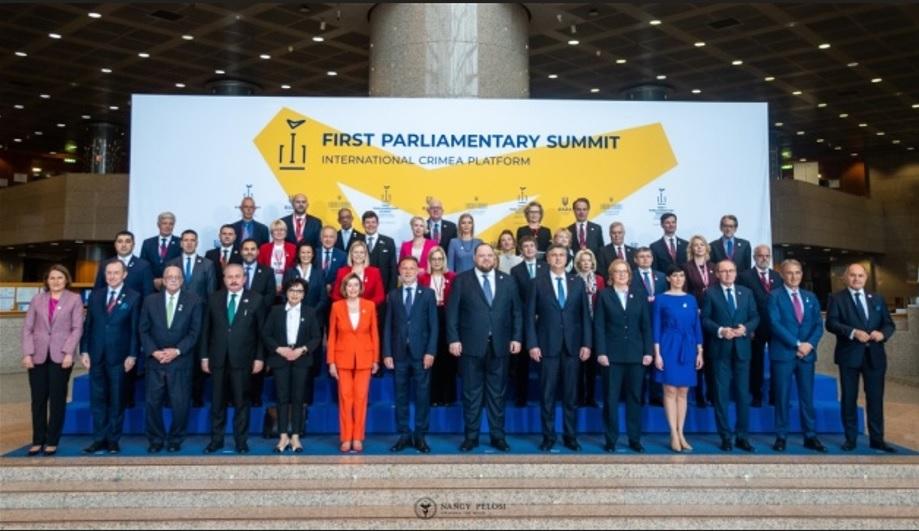 Стаття Схвалене Спільну декларацію Першого Парламентського саміту Кримської платформи Утренний город. Крим