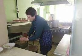 Стаття У Слов'янську відновлюють роботу соціальні їдальні Ранкове місто. Крим