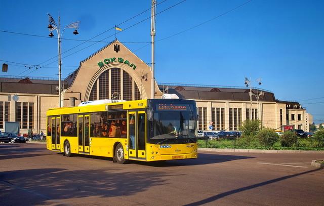 Стаття Україна поступово відмовиться від дизельних автобусів у містах Ранкове місто. Крим