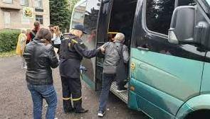 Стаття Для жителів Торецької громади на Донеччині організовують безплатну евакуацію Утренний город. Крим
