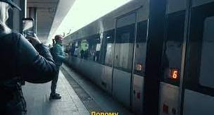 Стаття Під пісню «Додому»: залізничники показали, як проводжають потяг Київ - Краматорськ (відео) Ранкове місто. Крим
