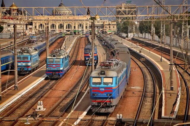 Стаття Новий розклад пасажирських поїздів створює нові маршрути з Одеси Ранкове місто. Крим