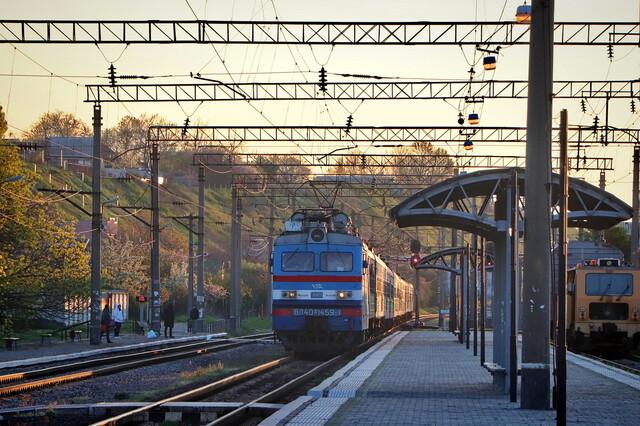 Стаття Між Одесою та Києвом поки що курсує лише один пасажирський поїзд Ранкове місто. Крим