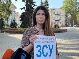 Стаття Одеські волонтери вимагають від Зеленського перестати витрачати гроші на дороги та рамочки! Ранкове місто. Крим
