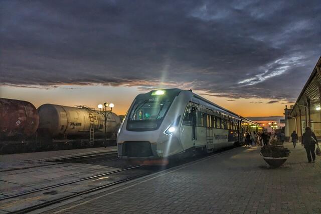 Стаття Як буде працювати новий залізничний маршрут до Варшави Ранкове місто. Крим