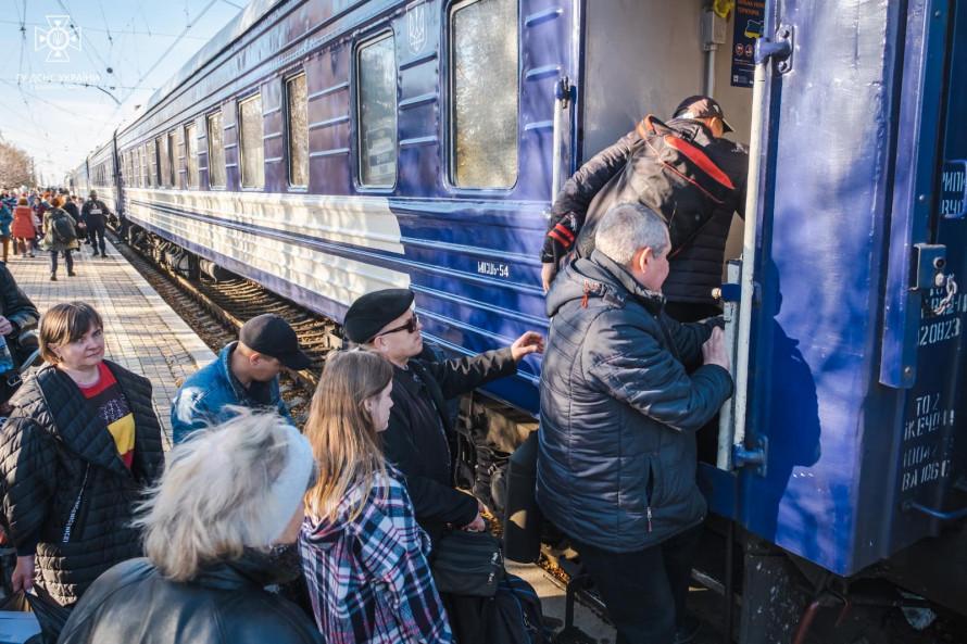 Стаття У Мирнограді для евакуації поїздом тепер потрібна попередня реєстрація Ранкове місто. Крим