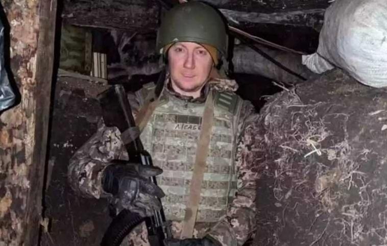 Стаття Служить піхотинцем на першій лінії оборонии Ранкове місто. Крим