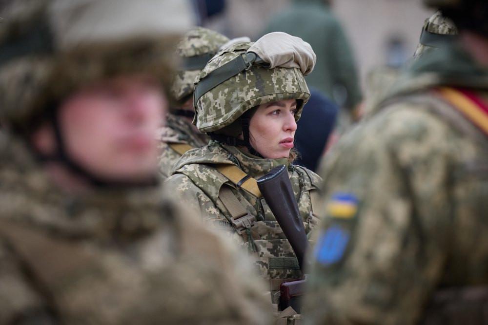 Стаття «На полі бою кожен в першу чергу солдат»: як українки захищають рідну землю від ворога Ранкове місто. Крим